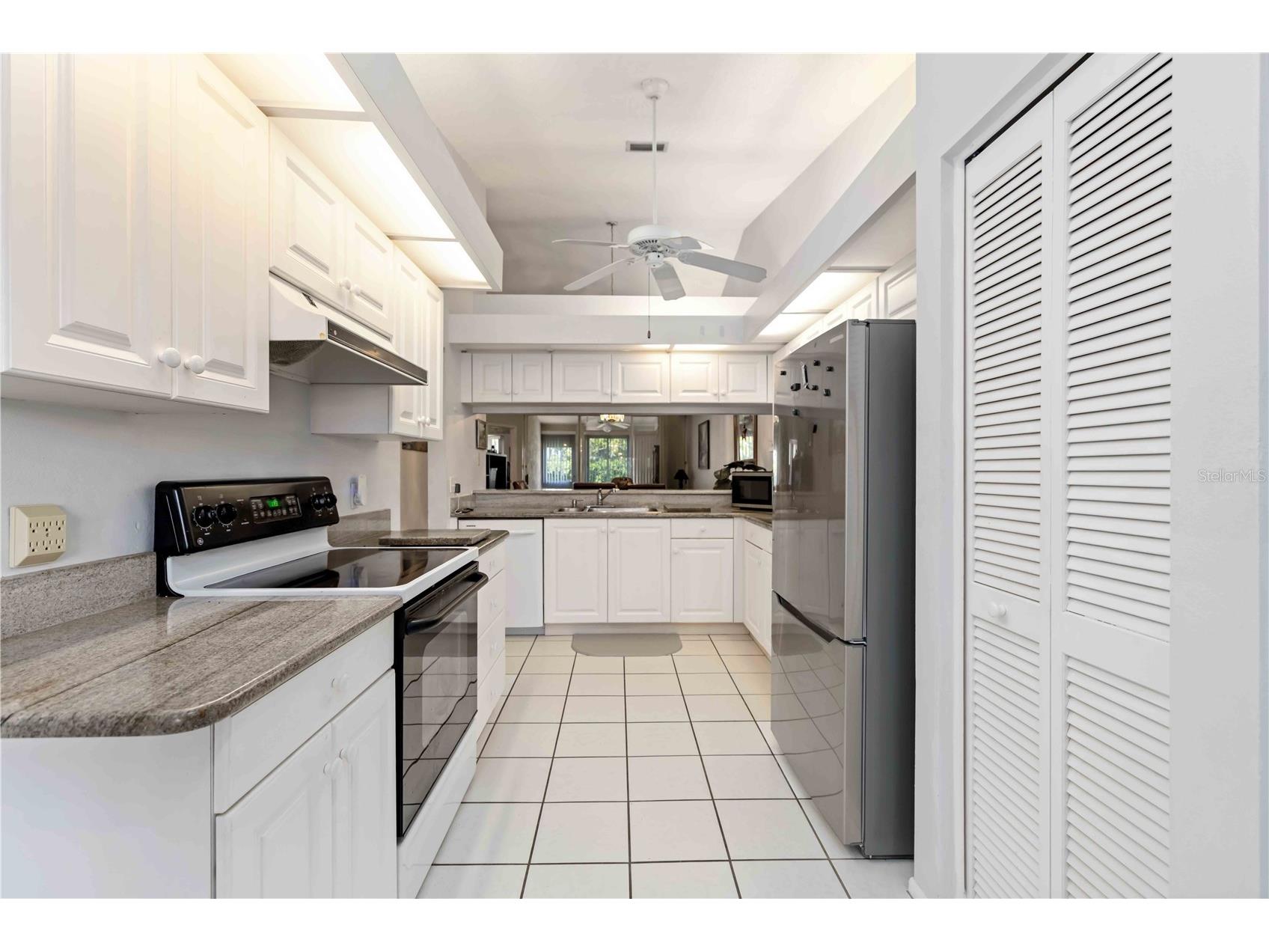 4248 Marseilles Avenue #3247 Sarasota FL 34233 A4673978 image10