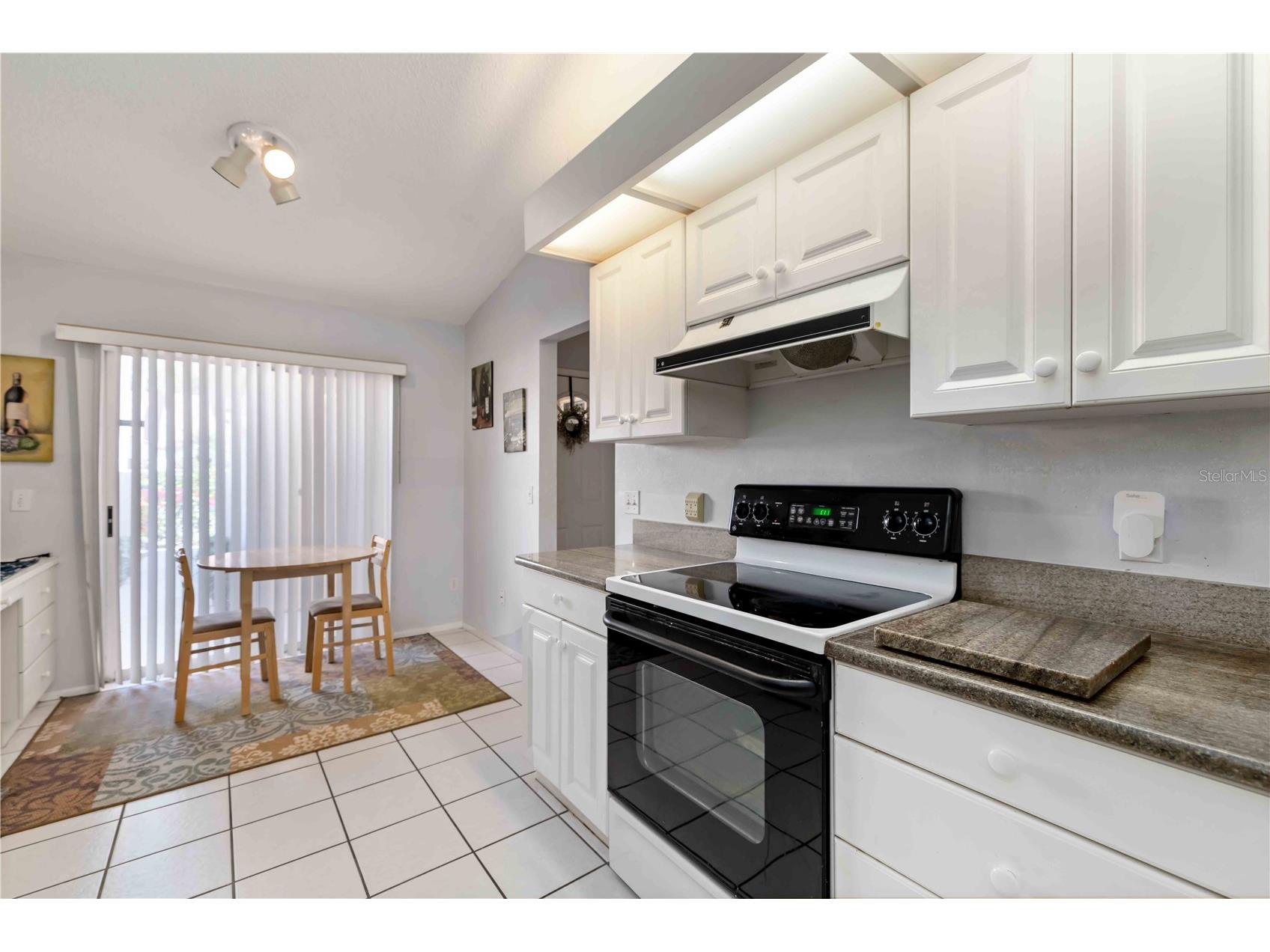 4248 Marseilles Avenue #3247 Sarasota FL 34233 A4673978 image12