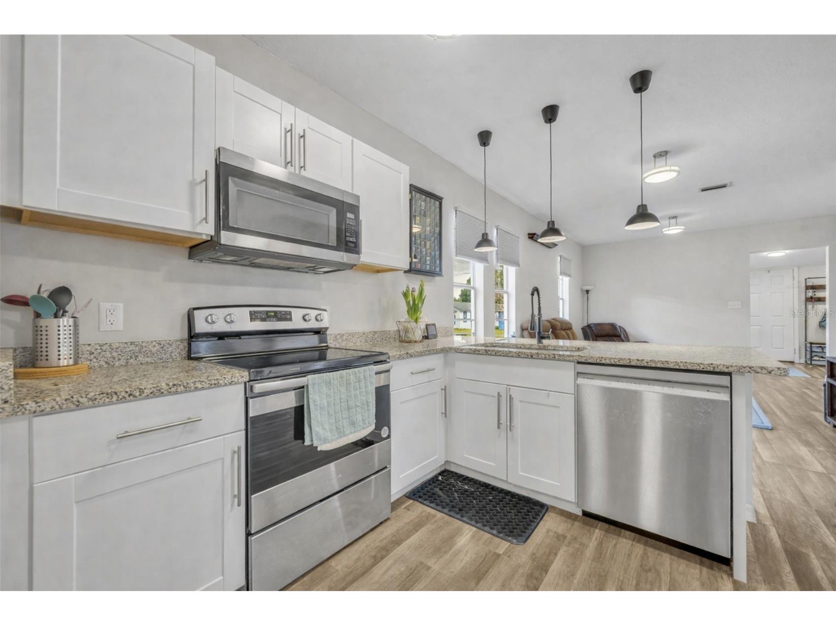 4248 Minoso Street Orlando FL 32811 V4948306 image11
