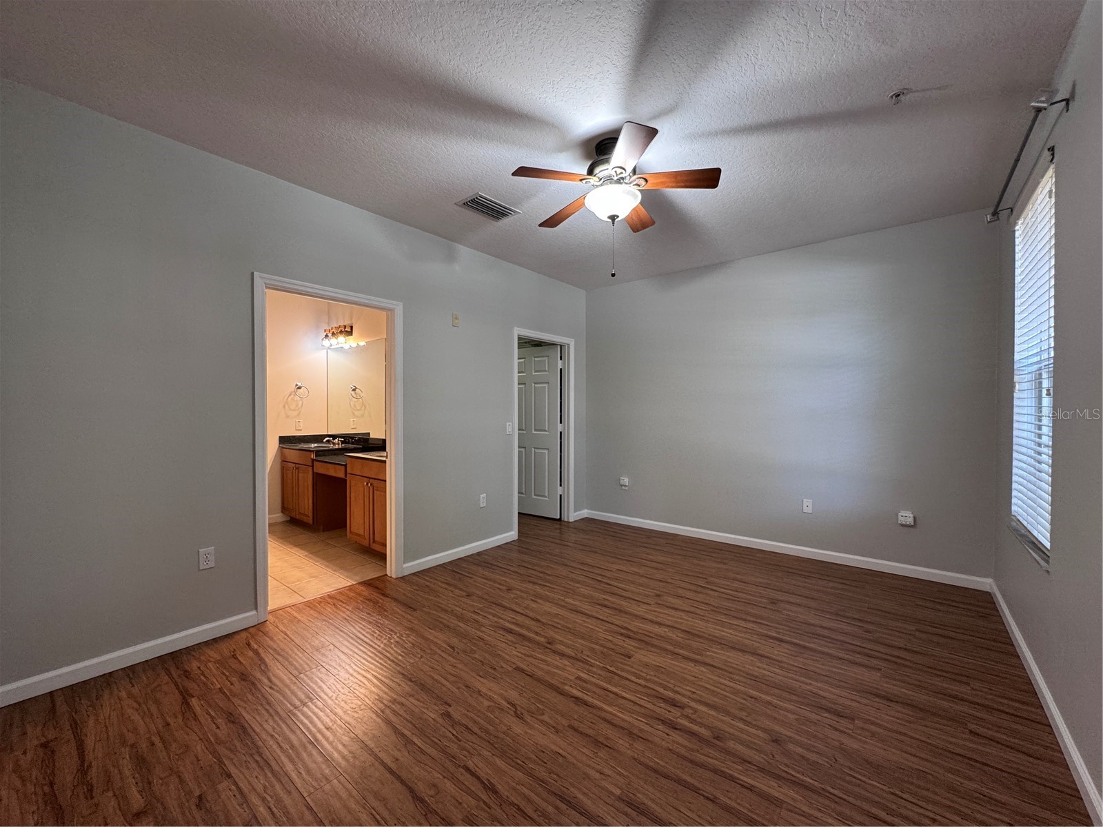 4249 Corrine Drive #8-104 Orlando FL 32814 O6428118 image19