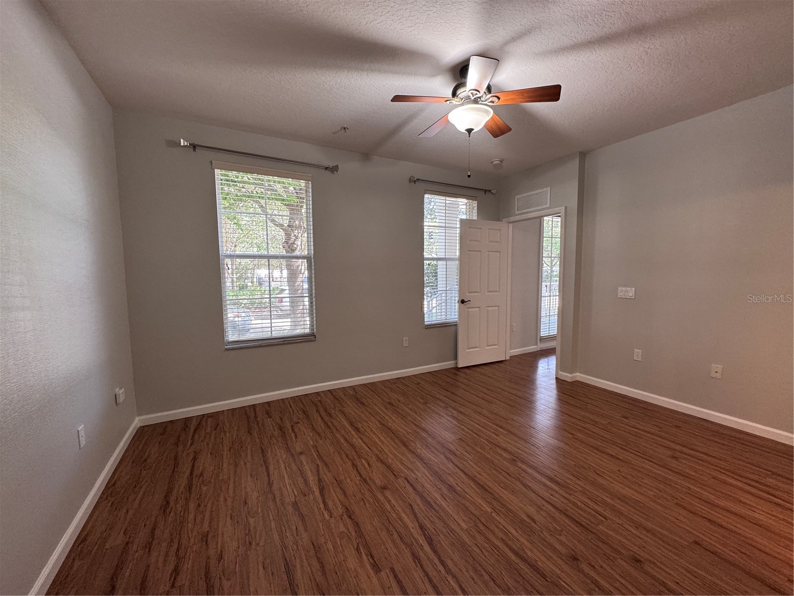 4249 Corrine Drive #8-104 Orlando FL 32814 O6428118 image20