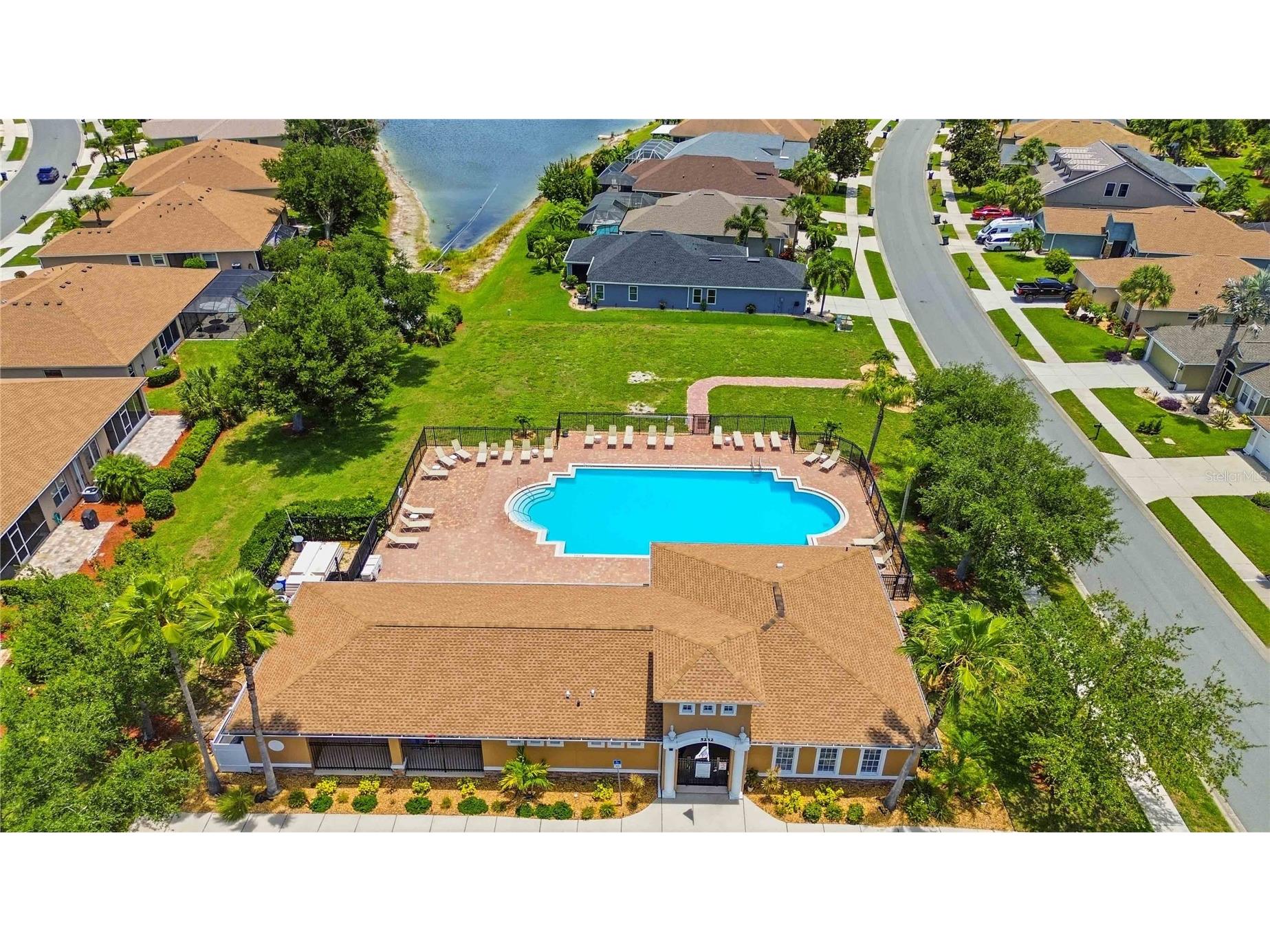 4249 Lenox Boulevard Venice FL 34293 A4695237 image56