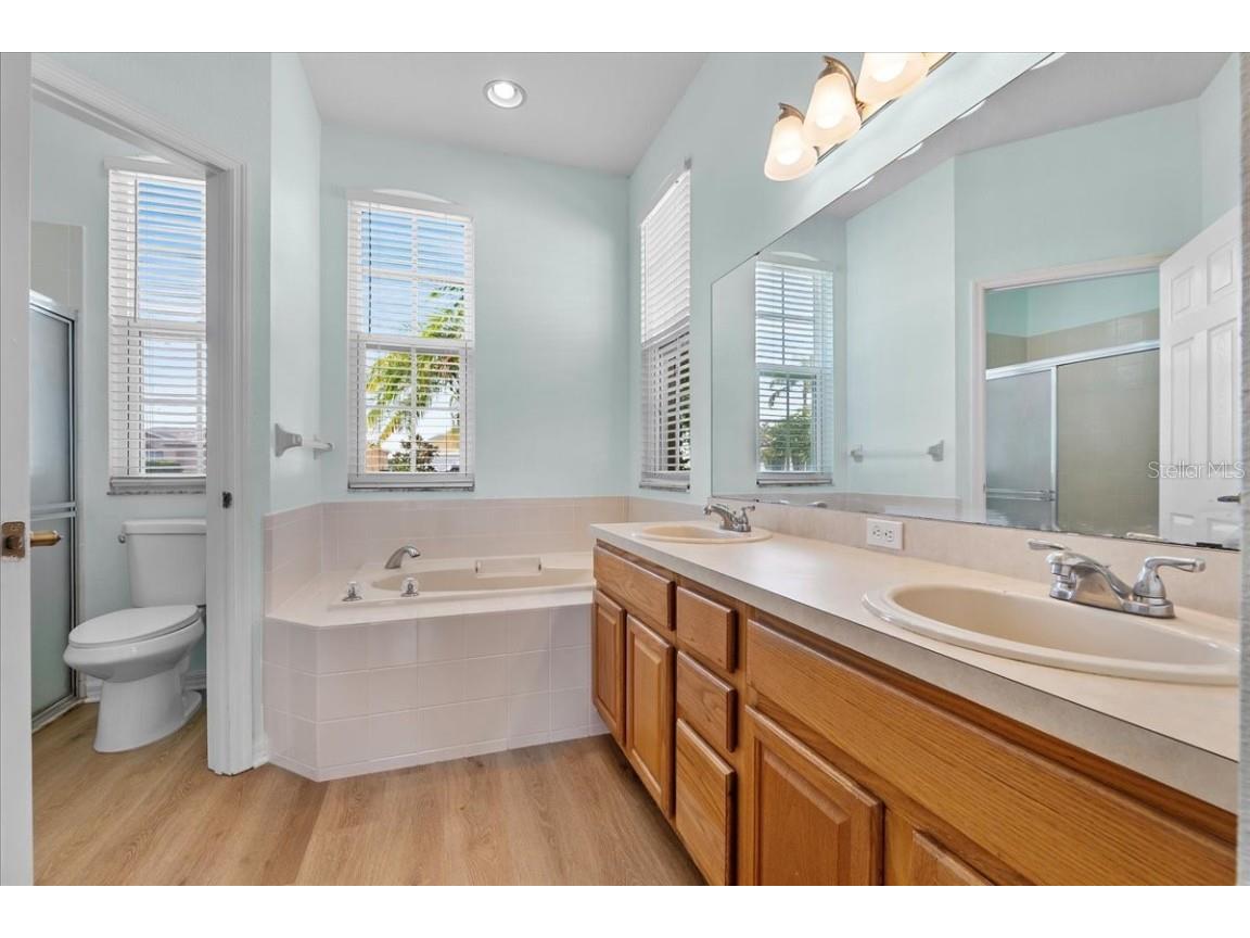 4249 Windchime Lane Lakeland FL 33811 L4954605 image20