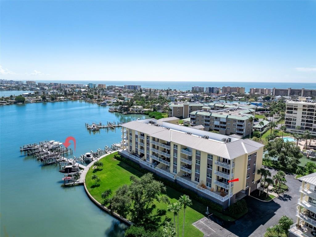 425 150th Avenue #2301 Madeira Beach FL 33708 - INTRACOASTAL WATERWAY TB8378435 image1
