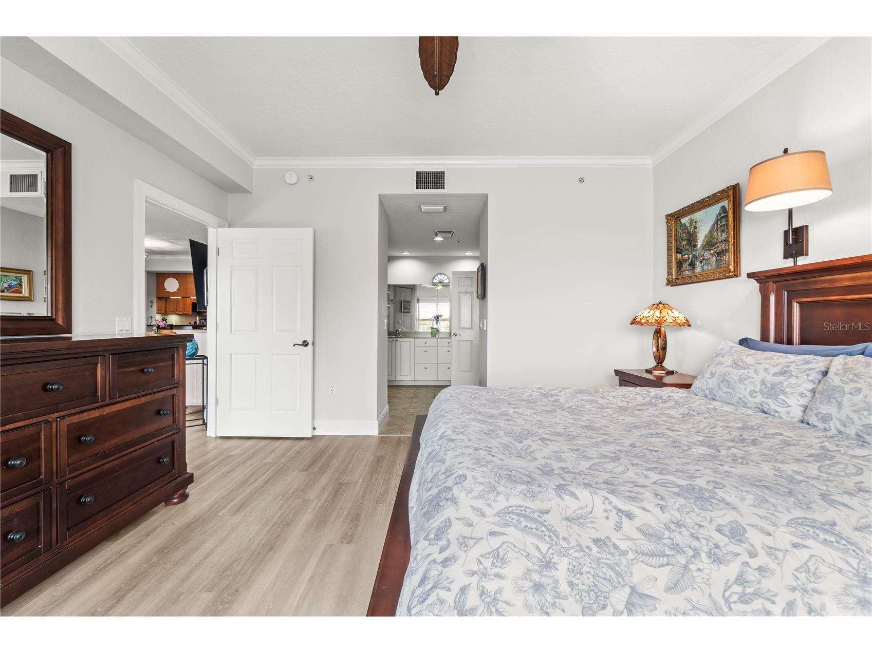 425 150th Avenue #2303 Madeira Beach FL 33708 TB8500323 image32