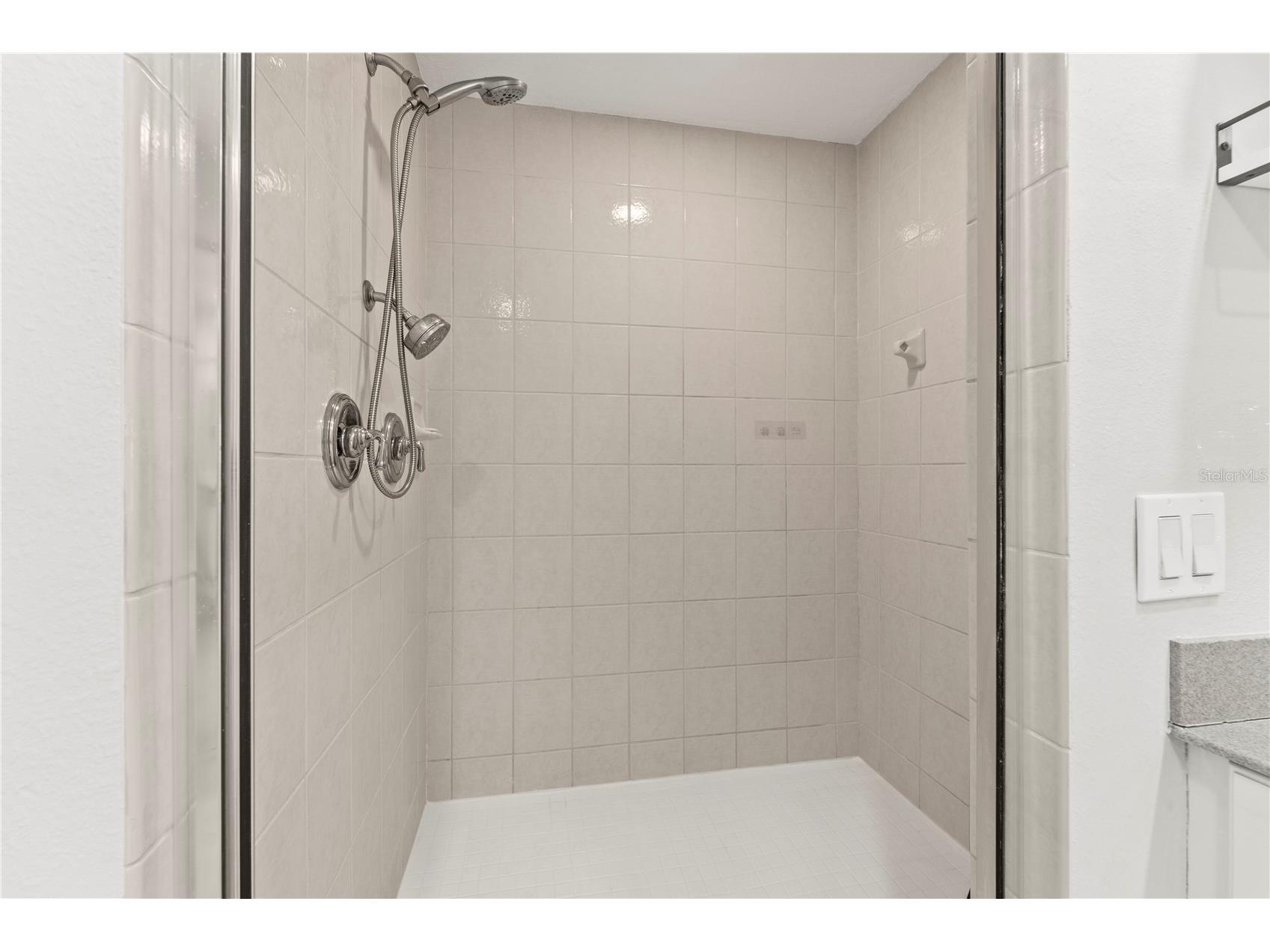 425 150th Avenue #2303 Madeira Beach FL 33708 TB8500323 image36