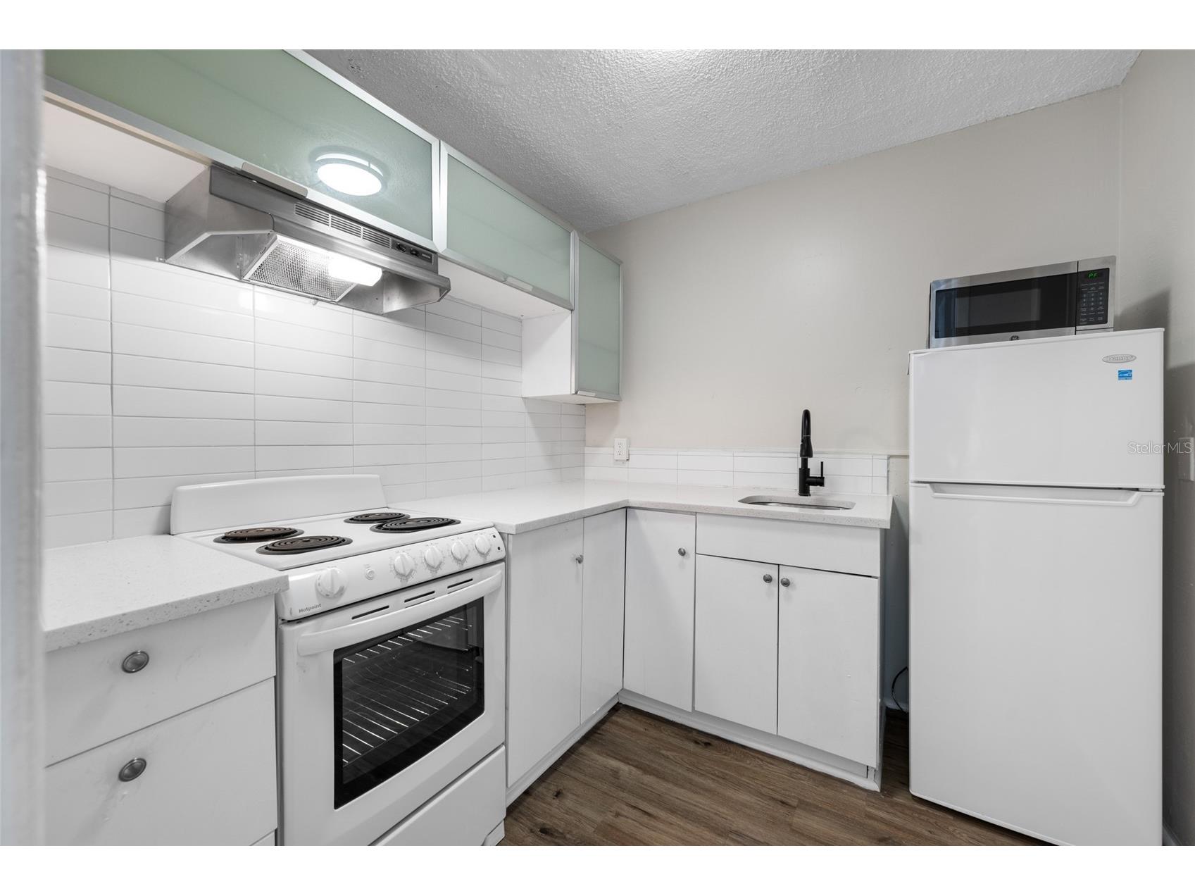 425 2nd Street N Saint Petersburg FL 33701 TB8495013 image10