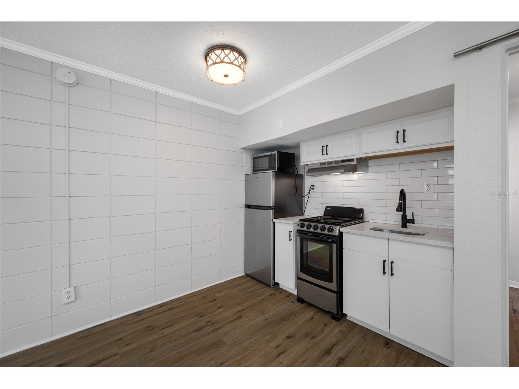 425 2nd Street N Saint Petersburg FL 33701 TB8495013 image23