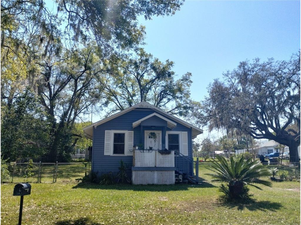 425 2nd Street Polk City FL 33868 L4935738 image1