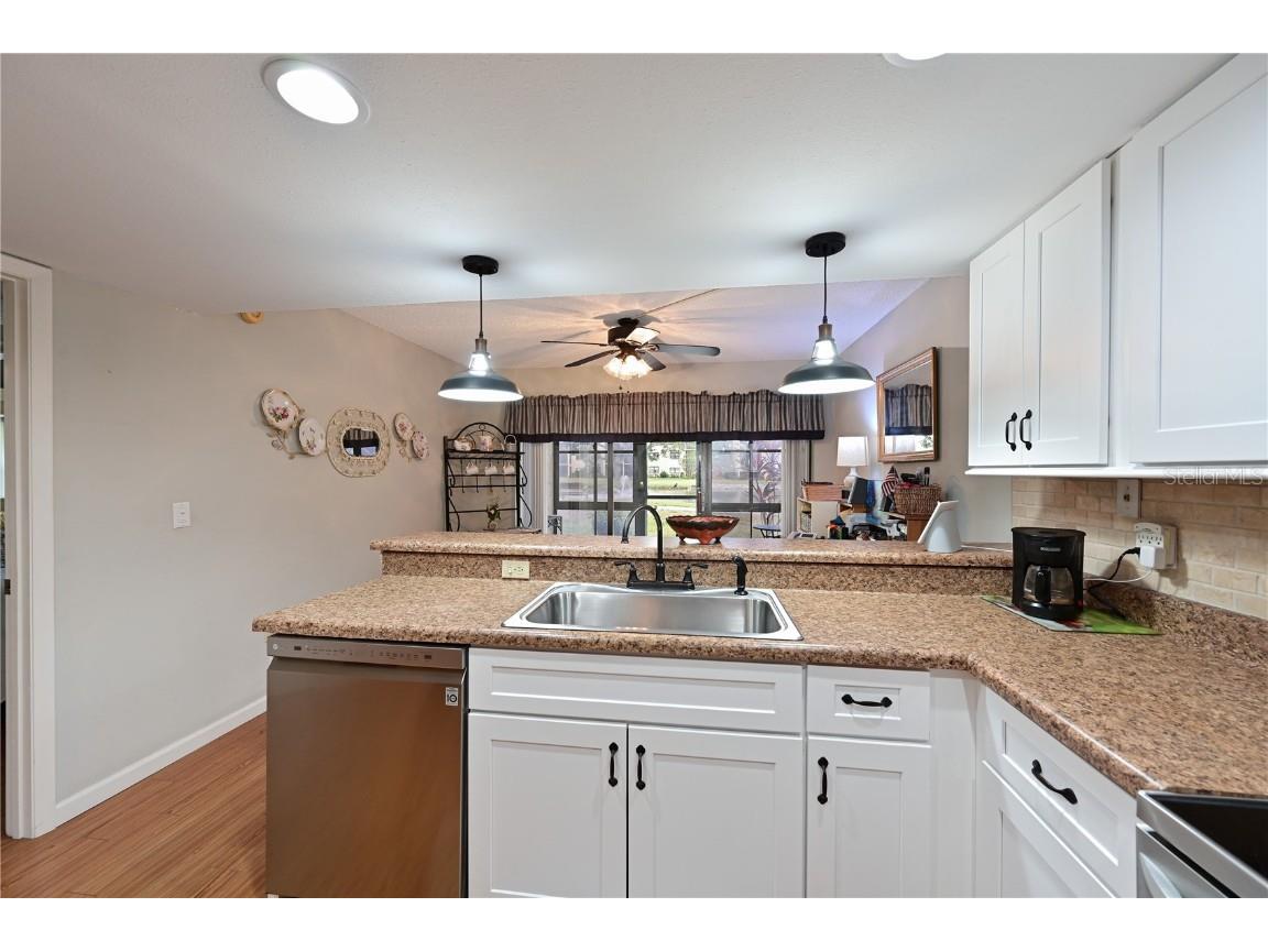 425 30th Avenue W #C102 Bradenton FL 34205 A4636563 image14