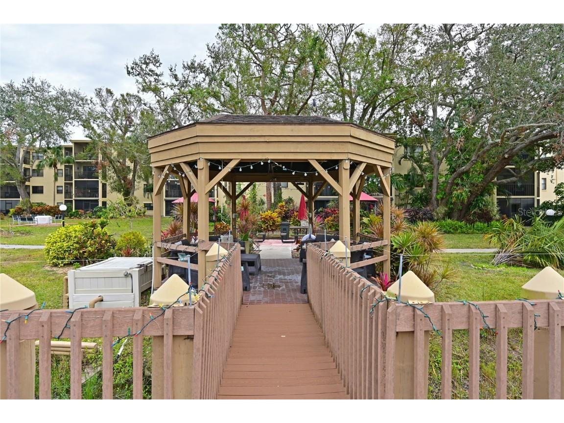 425 30th Avenue W #C102 Bradenton FL 34205 A4636563 image25