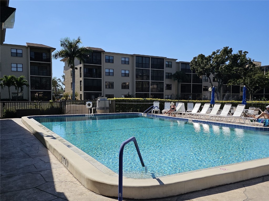 425 30th Avenue W #C104 Bradenton FL 34205 A4648637 image26