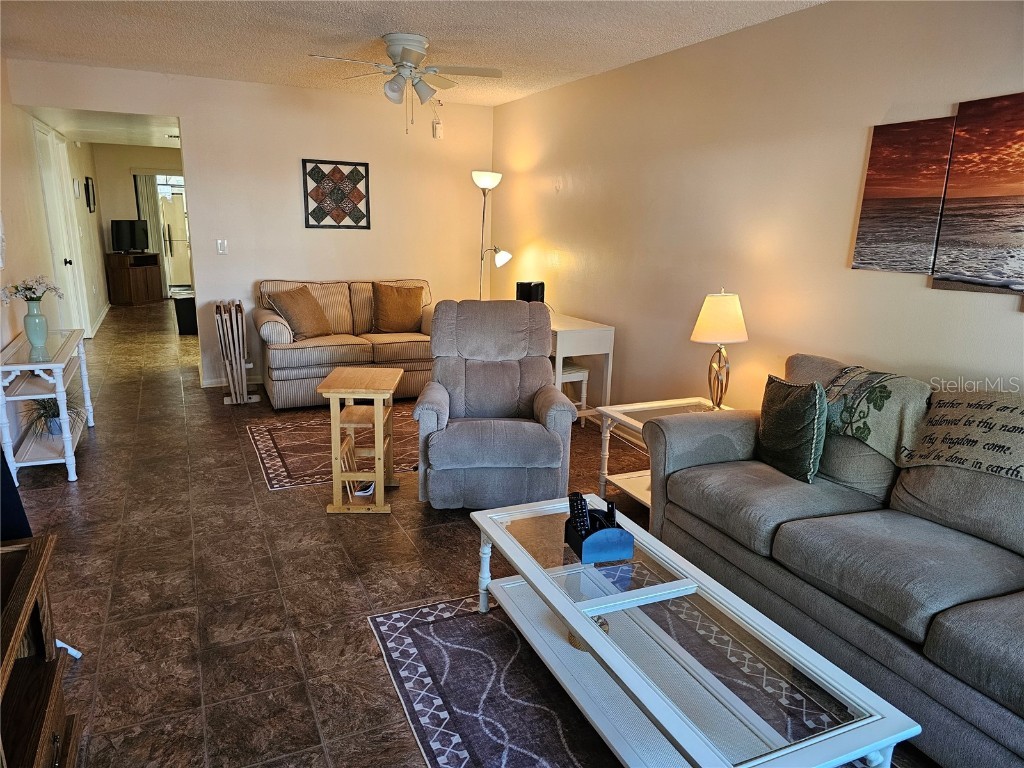 425 30th Avenue W #C104 Bradenton FL 34205 A4648637 image4