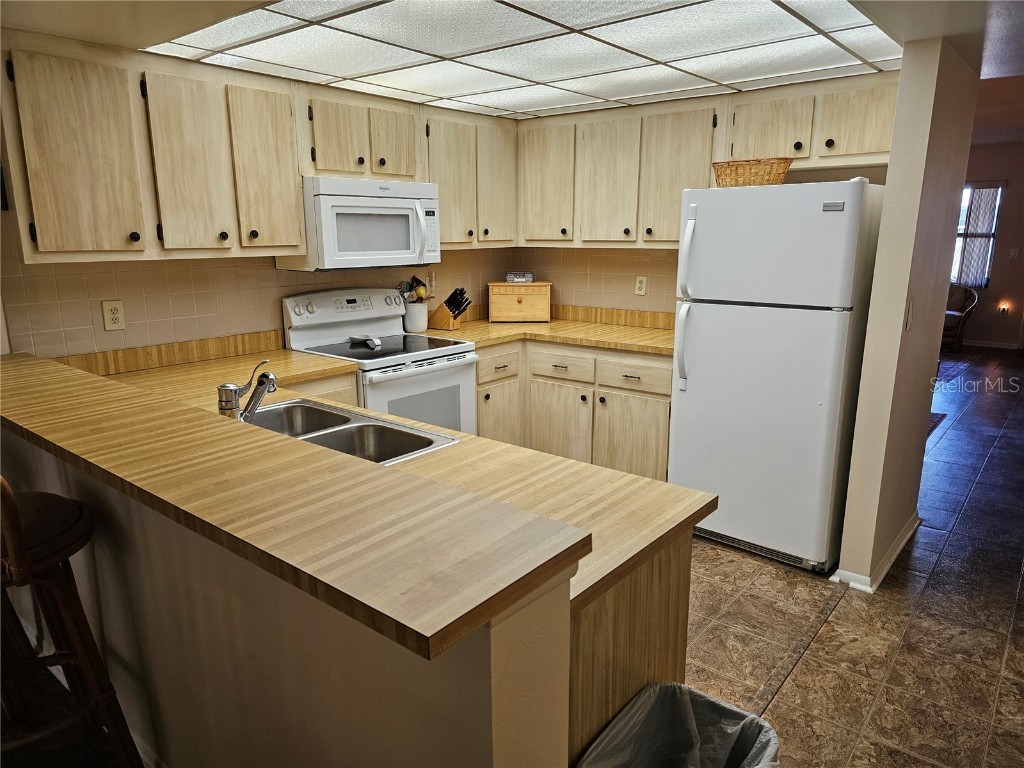 425 30th Avenue W #C104 Bradenton FL 34205 A4648637 image8