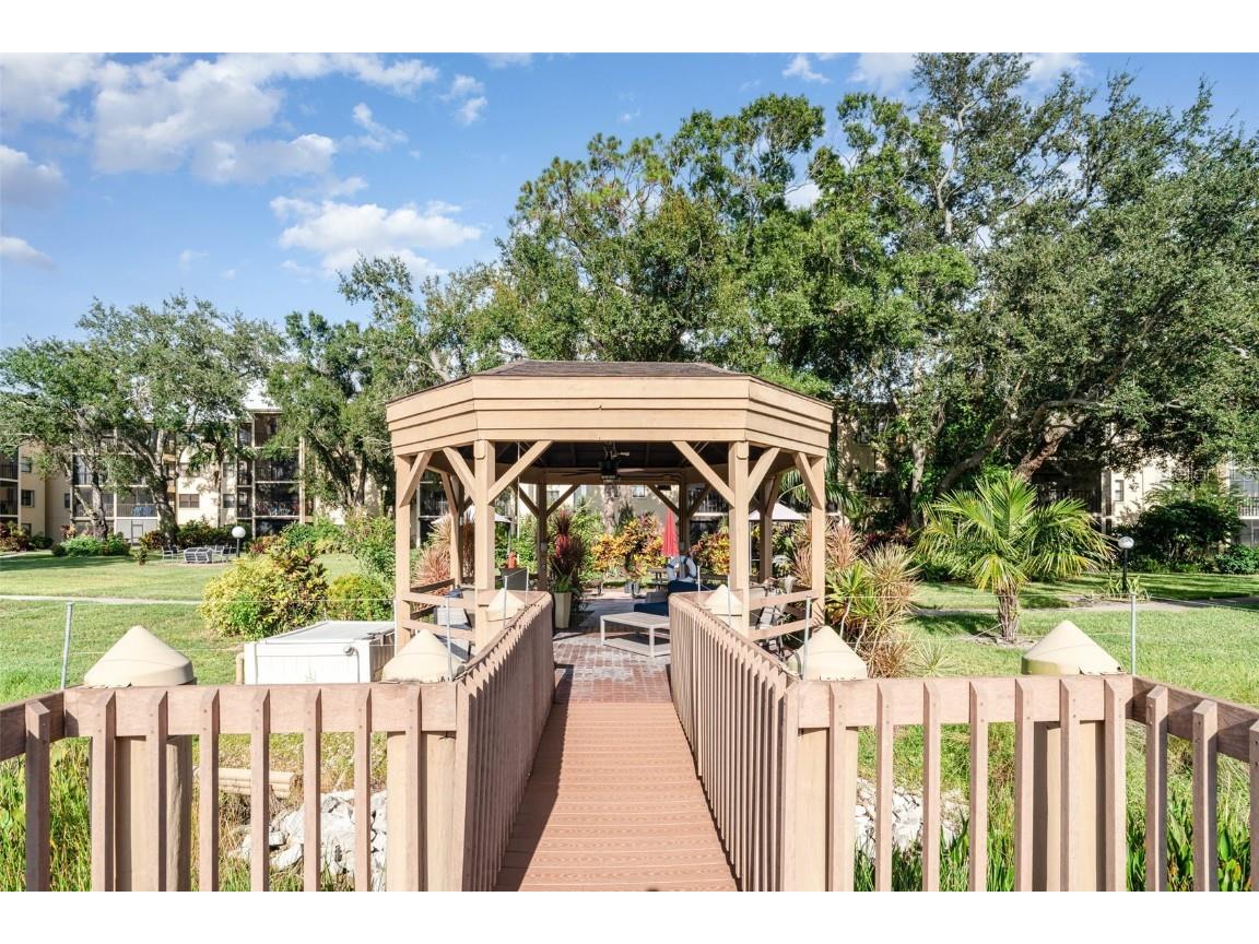 425 30th Avenue W #C201 Bradenton FL 34205 TB8414908 image14