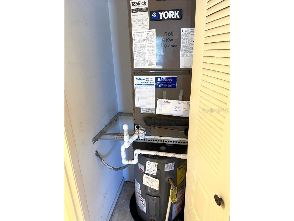 425 30th Avenue W #C204 Bradenton FL 34205 A4650497 image20