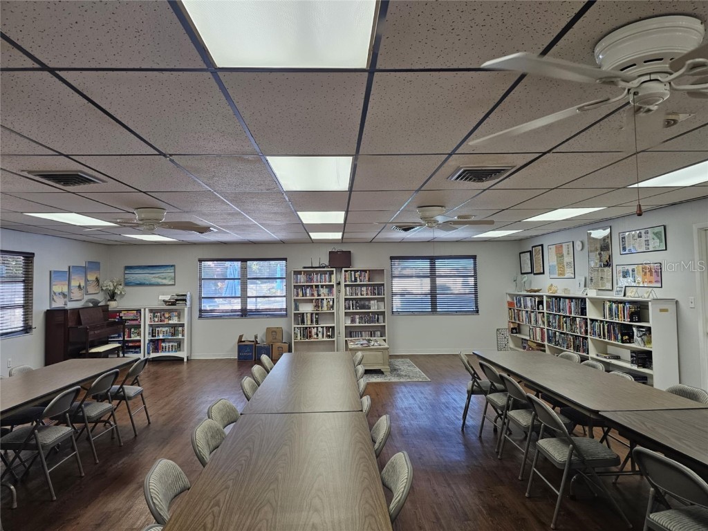 425 30th Avenue W #C206 Bradenton FL 34205 A4671223 image27