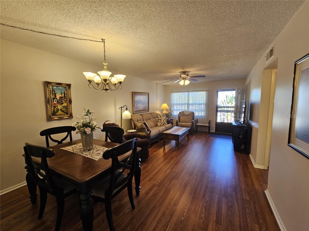 425 30th Avenue W #C206 Bradenton FL 34205 A4671223 image8