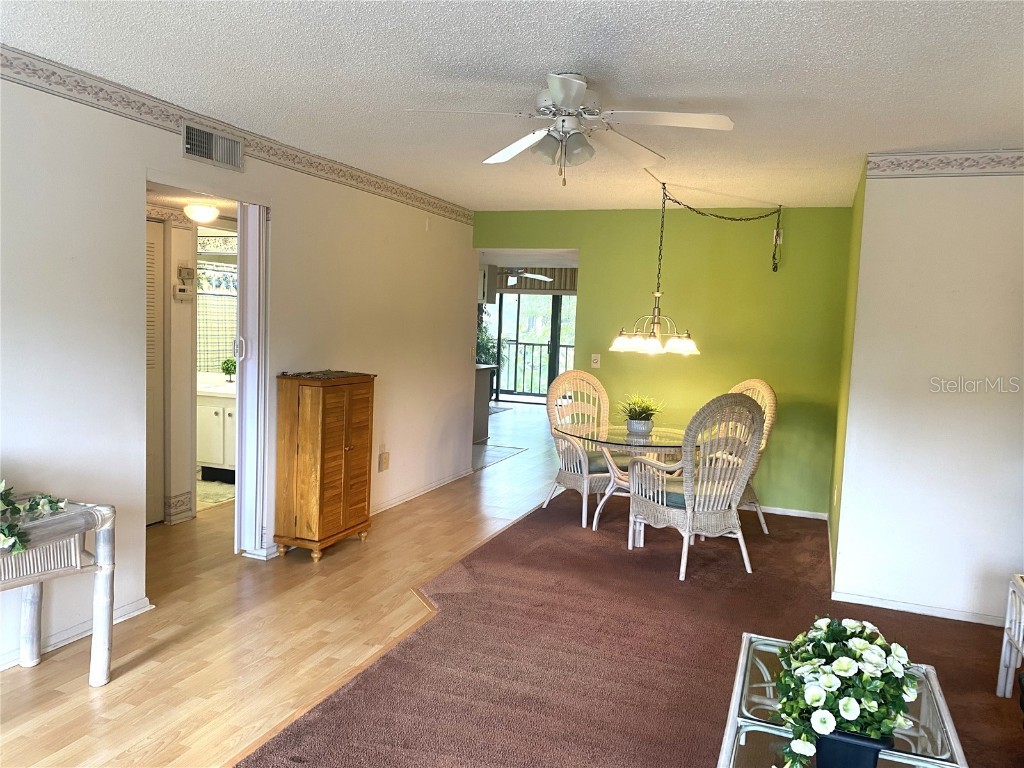 425 30th Avenue W #C211 Bradenton FL 34205 A4657645 image21