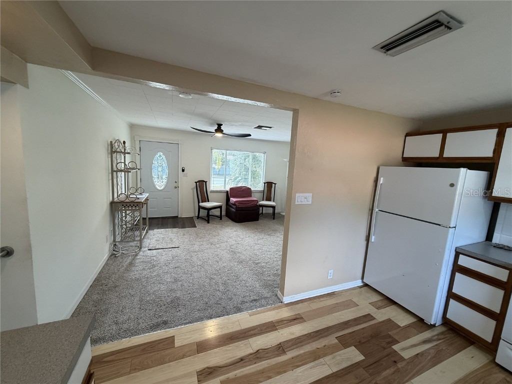 425 40th Avenue NE Saint Petersburg FL 33703 TB8447694 image11