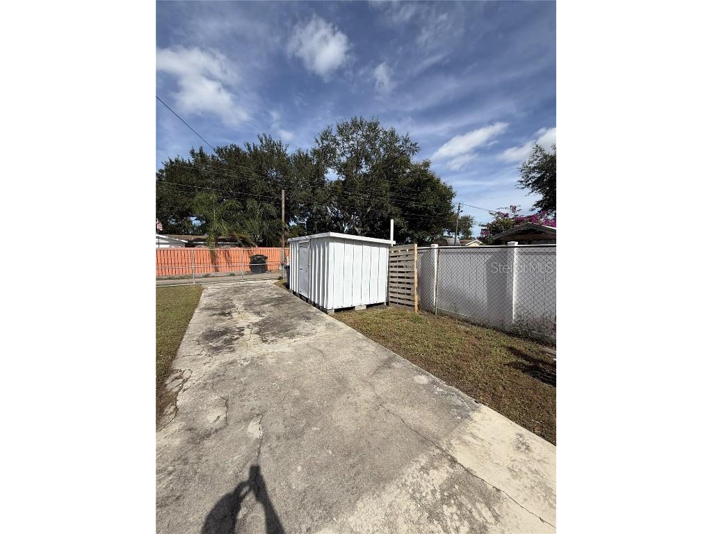 425 40th Avenue NE Saint Petersburg FL 33703 TB8447694 image9