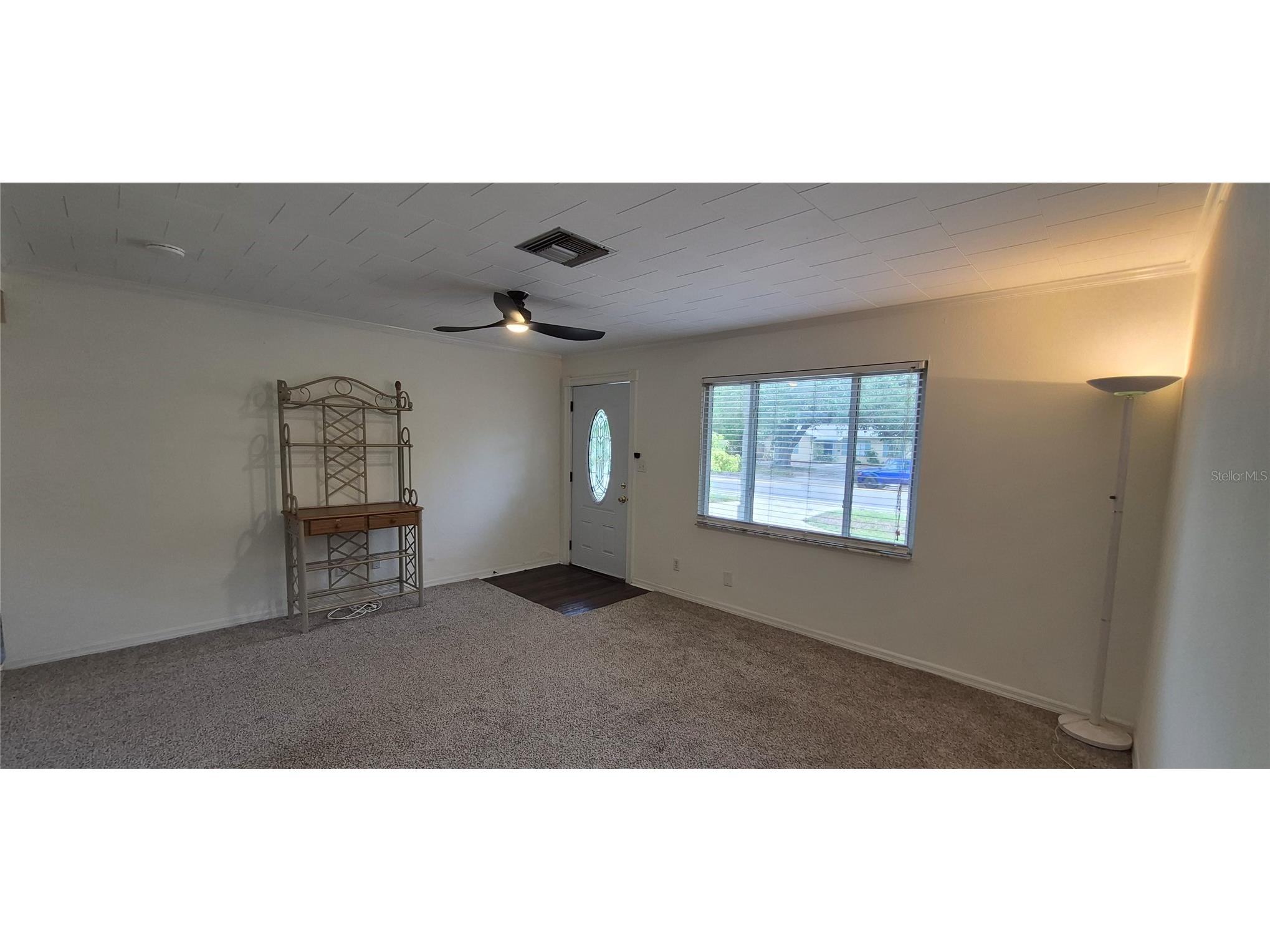 425 40th Avenue NE Saint Petersburg FL 33703 TB8515678 image6