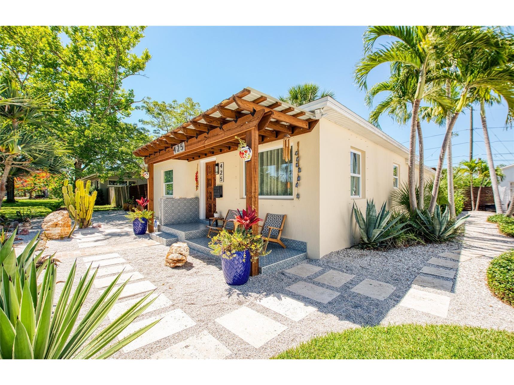 425 46th Avenue S Saint Petersburg FL 33705 TB8504415 image1