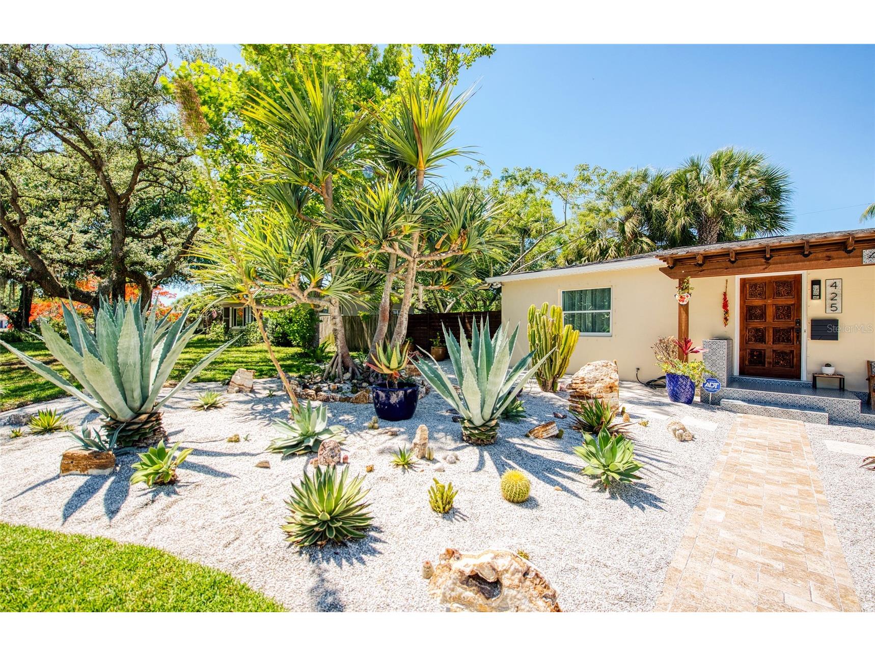 425 46th Avenue S Saint Petersburg FL 33705 TB8504415 image4