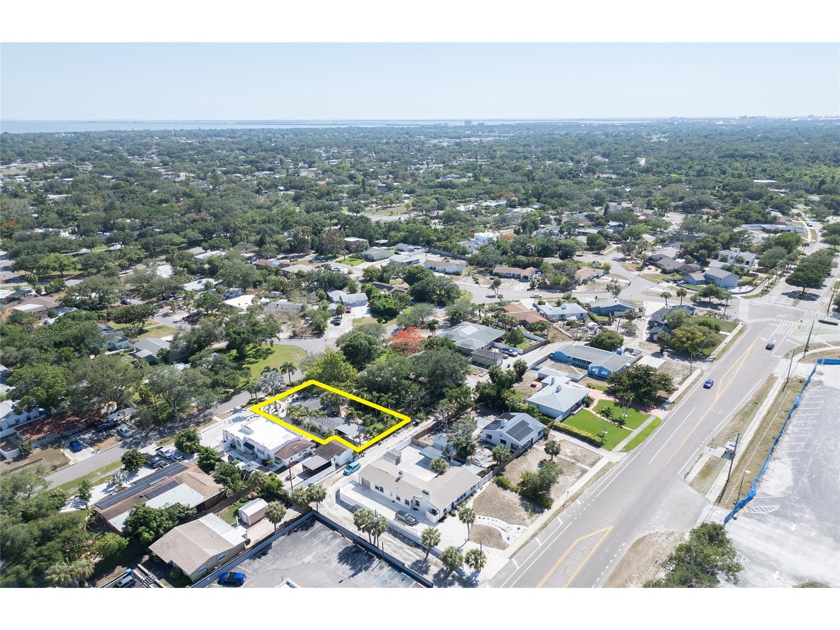 425 46th Avenue S Saint Petersburg FL 33705 TB8504415 image59