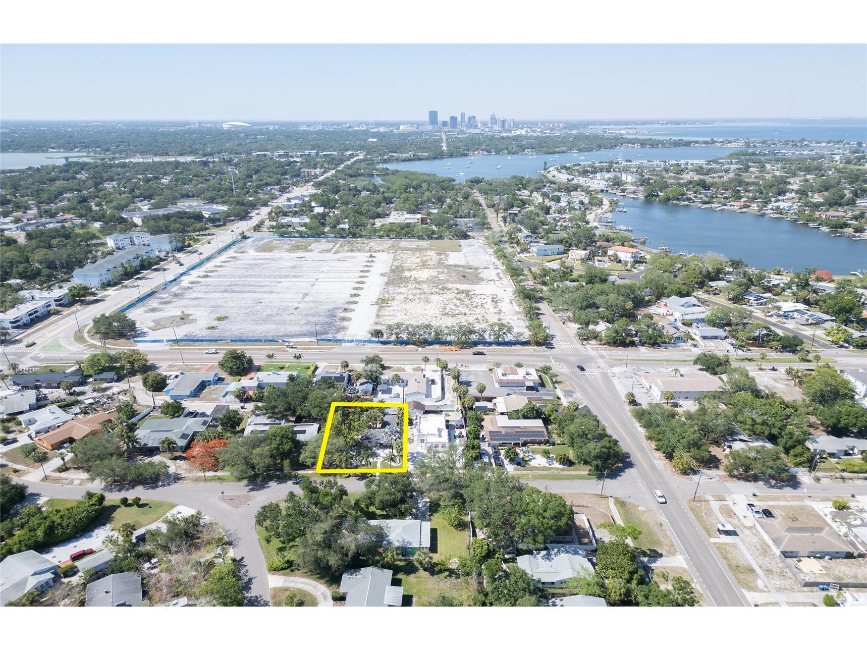425 46th Avenue S Saint Petersburg FL 33705 TB8504415 image61