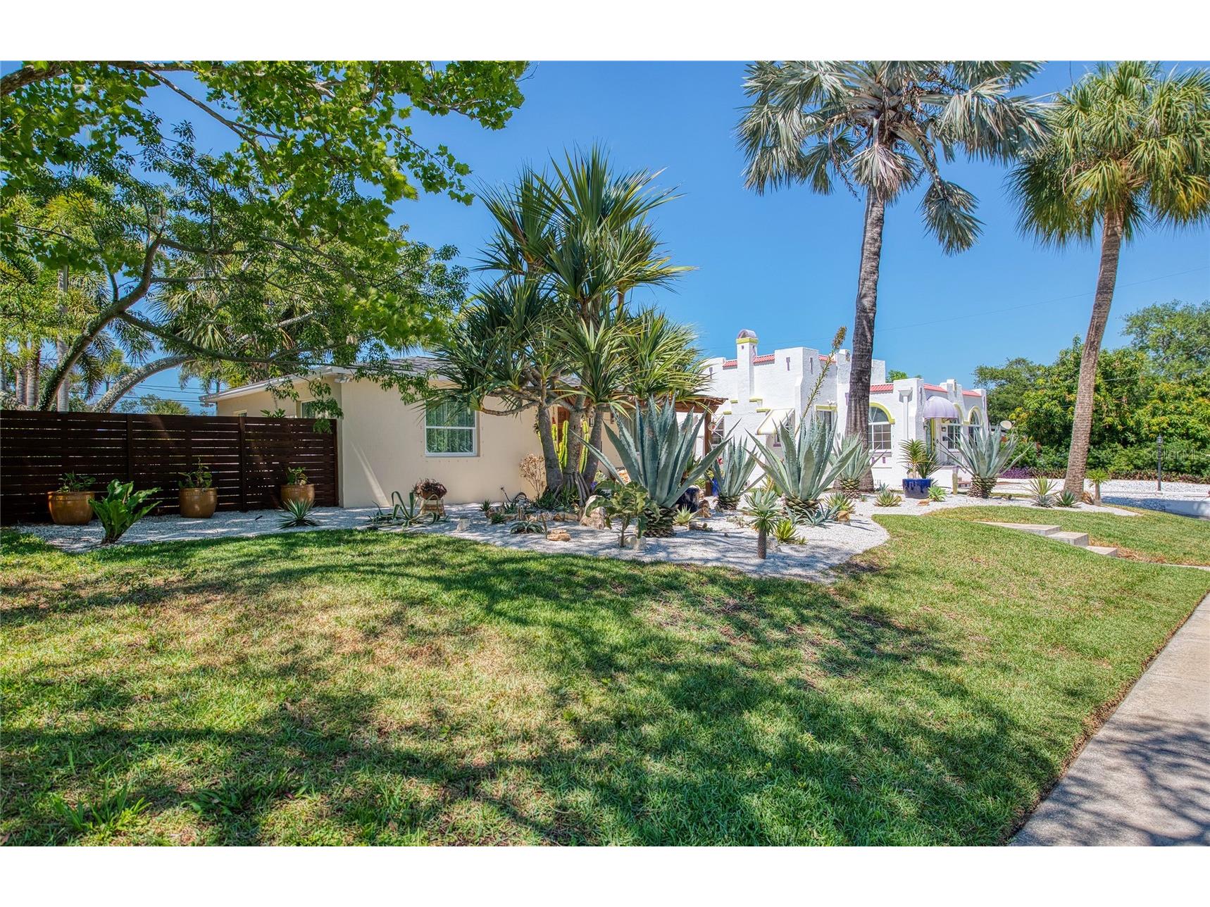 425 46th Avenue S Saint Petersburg FL 33705 TB8504415 image9