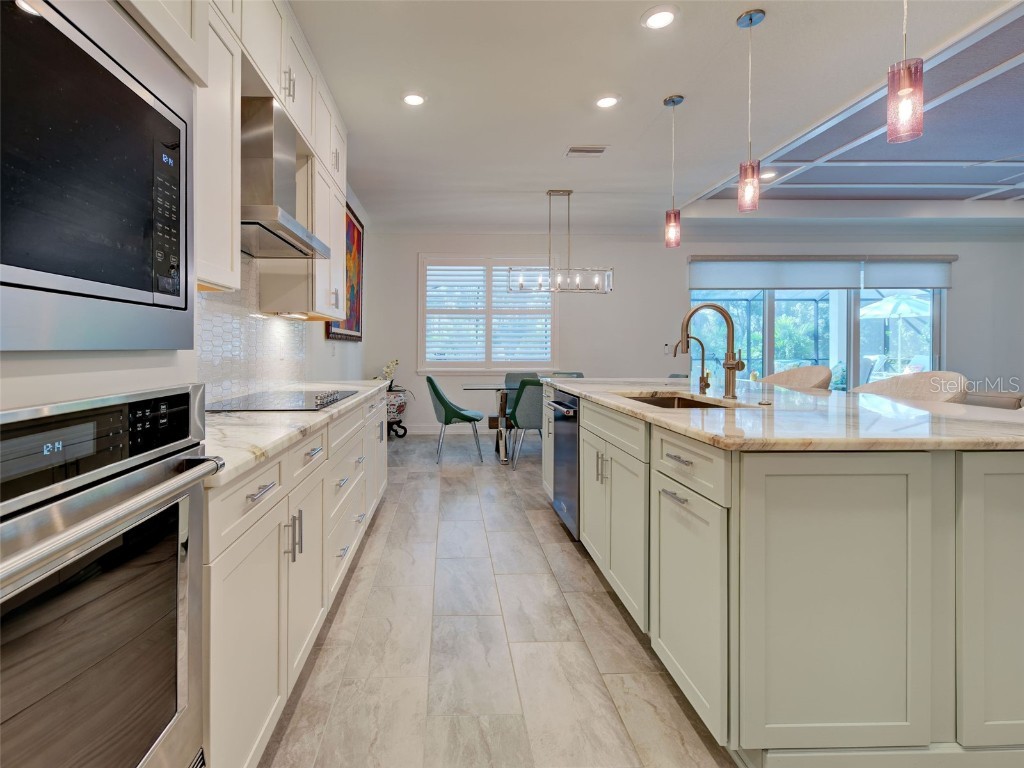 425 Baneberry Court Nokomis FL 34275 N6141898 image27