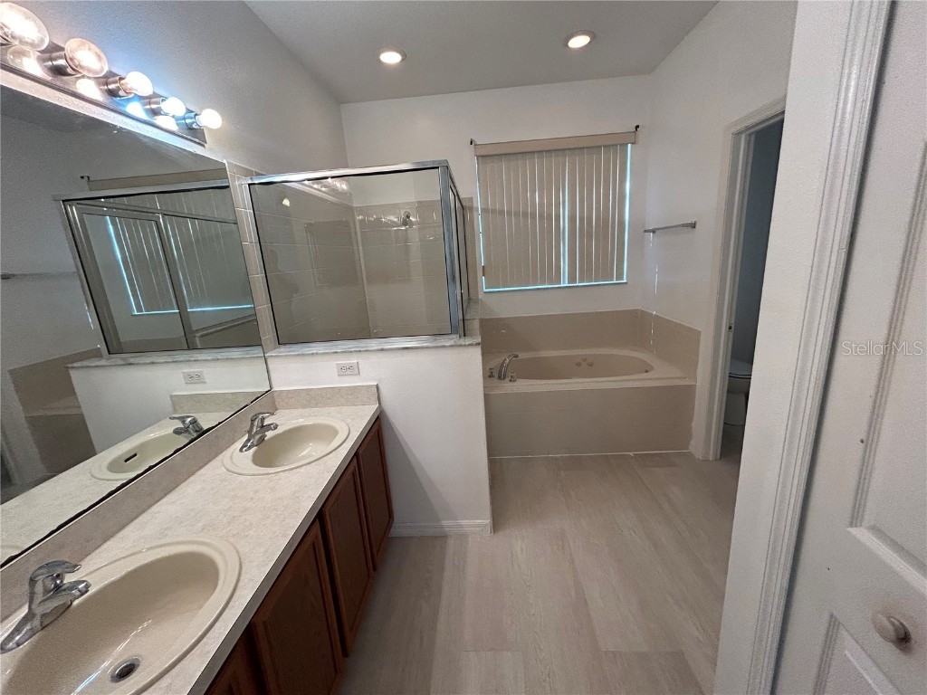 425 Bridgewater Court Kissimmee FL 34758 O6358422 image8