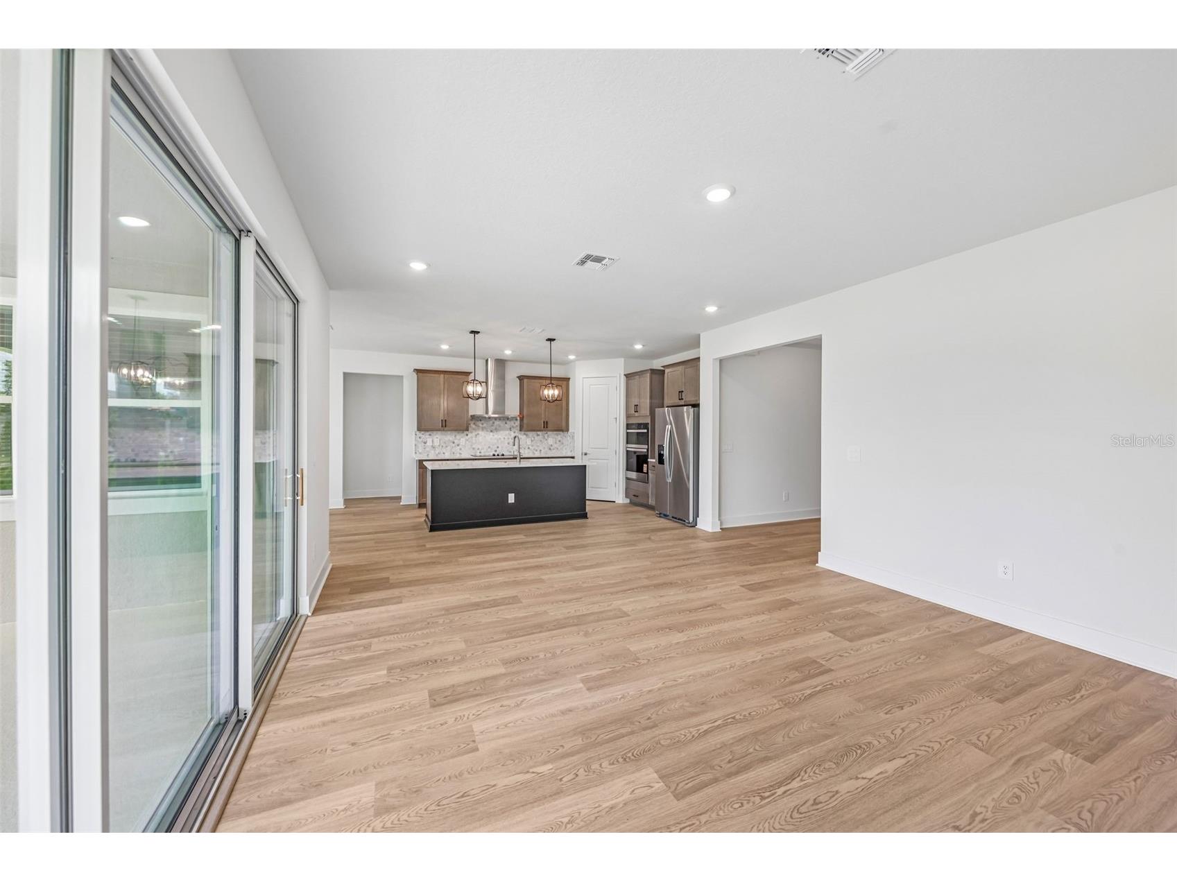 425 Brookhaven Ormond Beach FL 32174 TB8491169 image10