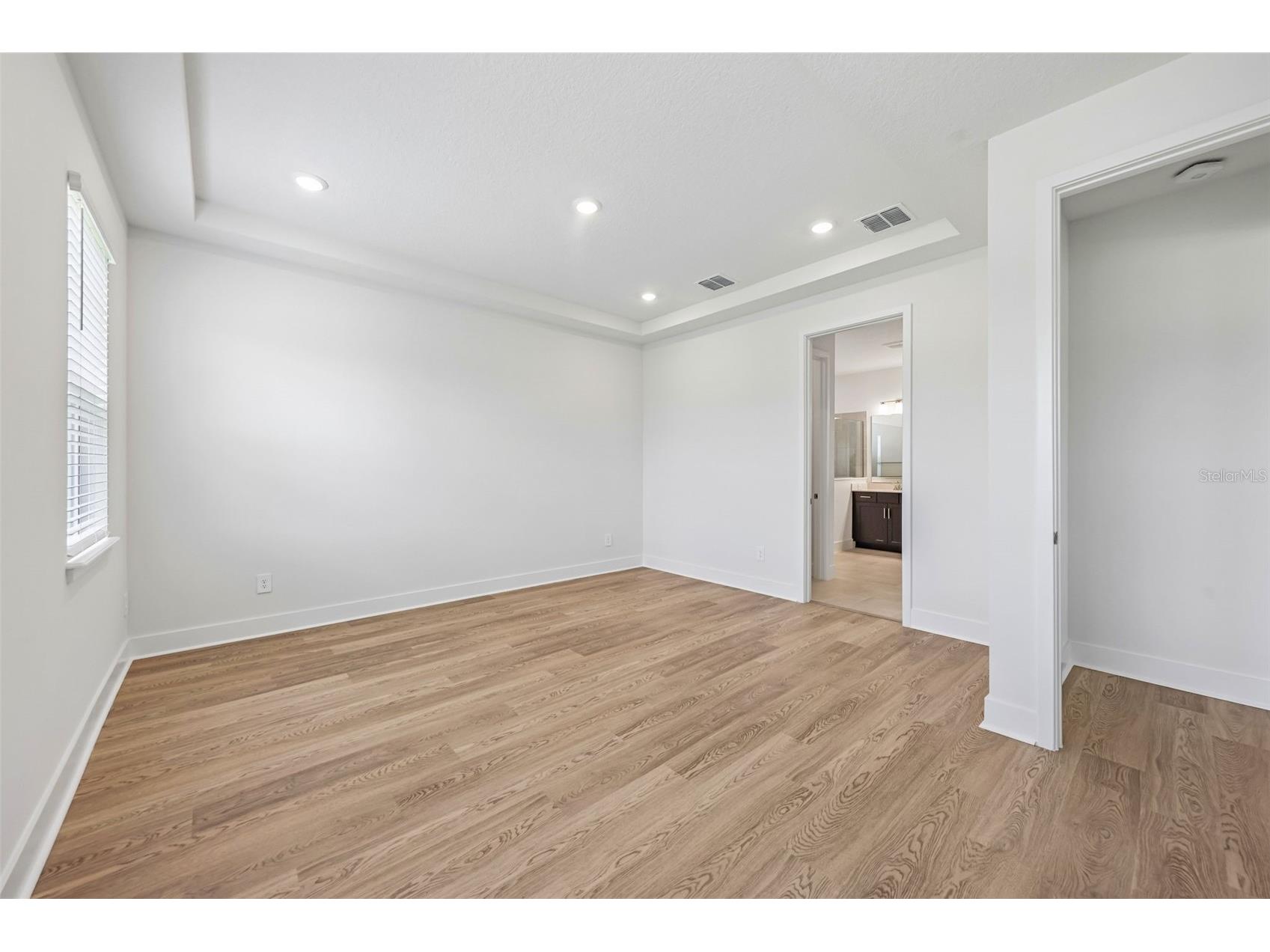 425 Brookhaven Ormond Beach FL 32174 TB8491169 image29