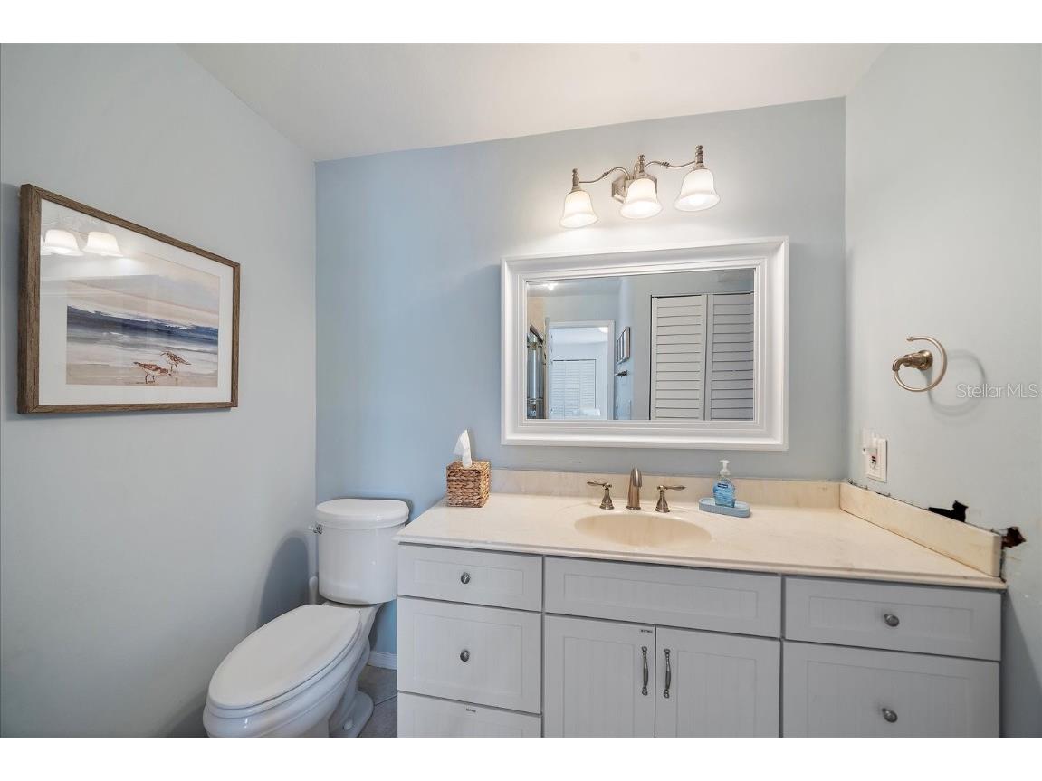 425 Cerromar Terrace #359 Venice FL 34293 A4586901 image28