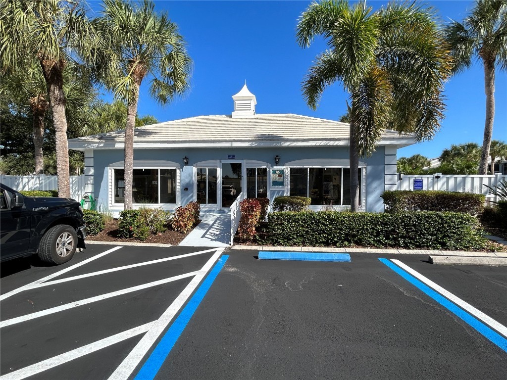 425 Cerromar Terrace #359 Venice FL 34293 A4586901 image52