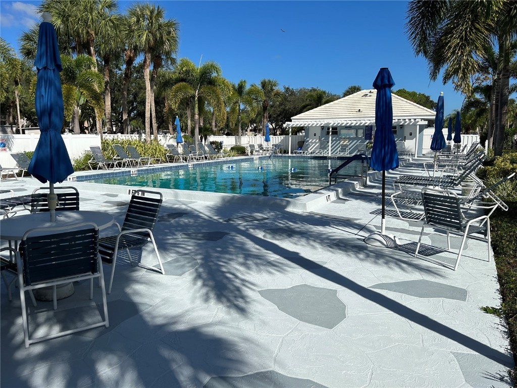 425 Cerromar Terrace #359 Venice FL 34293 A4586901 image53