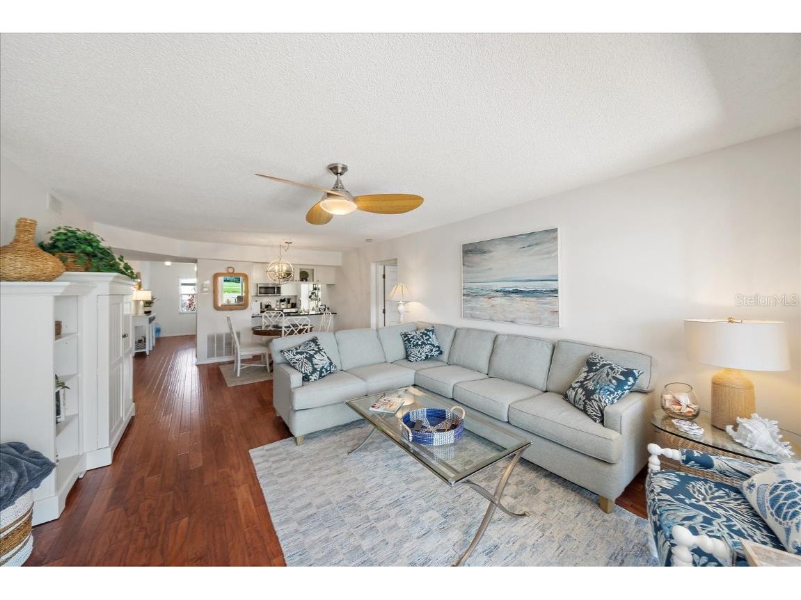 425 Cerromar Terrace #359 Venice FL 34293 A4586901 image64