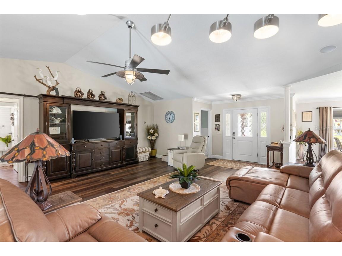 425 Corrientes Circle Punta Gorda FL 33983 C7510449 image8