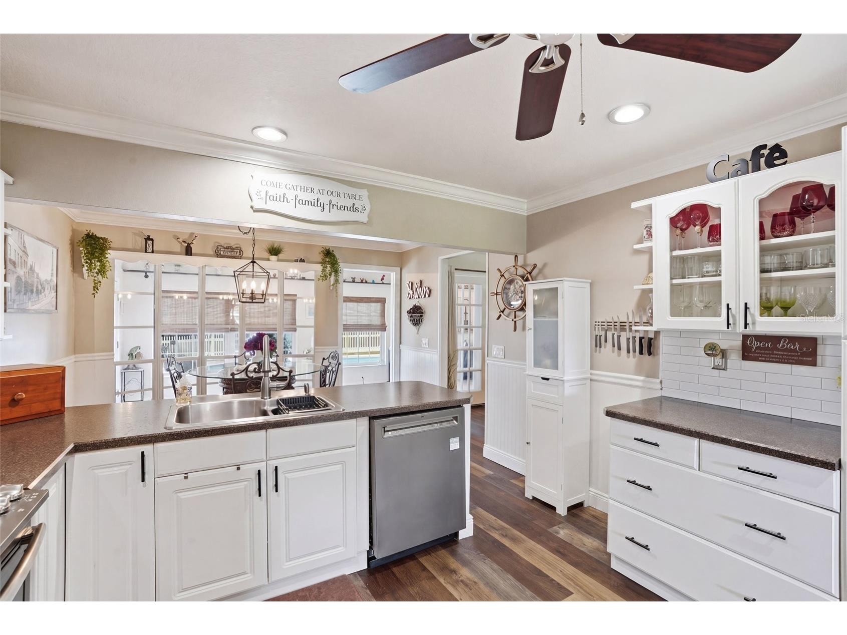 425 Corrientes Circle Punta Gorda FL 33983 C7526024 image13