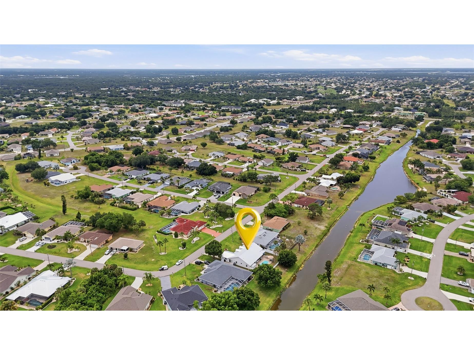 425 Corrientes Circle Punta Gorda FL 33983 C7526024 image4