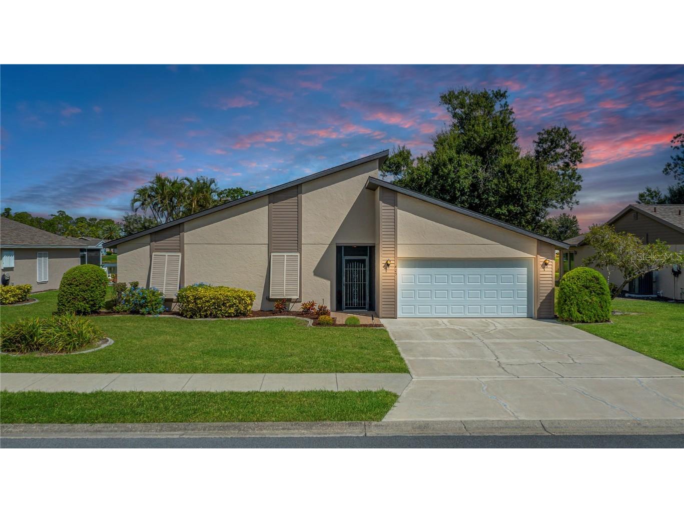 425 Cypress Forest Drive Englewood FL 34223 D6144164 image1