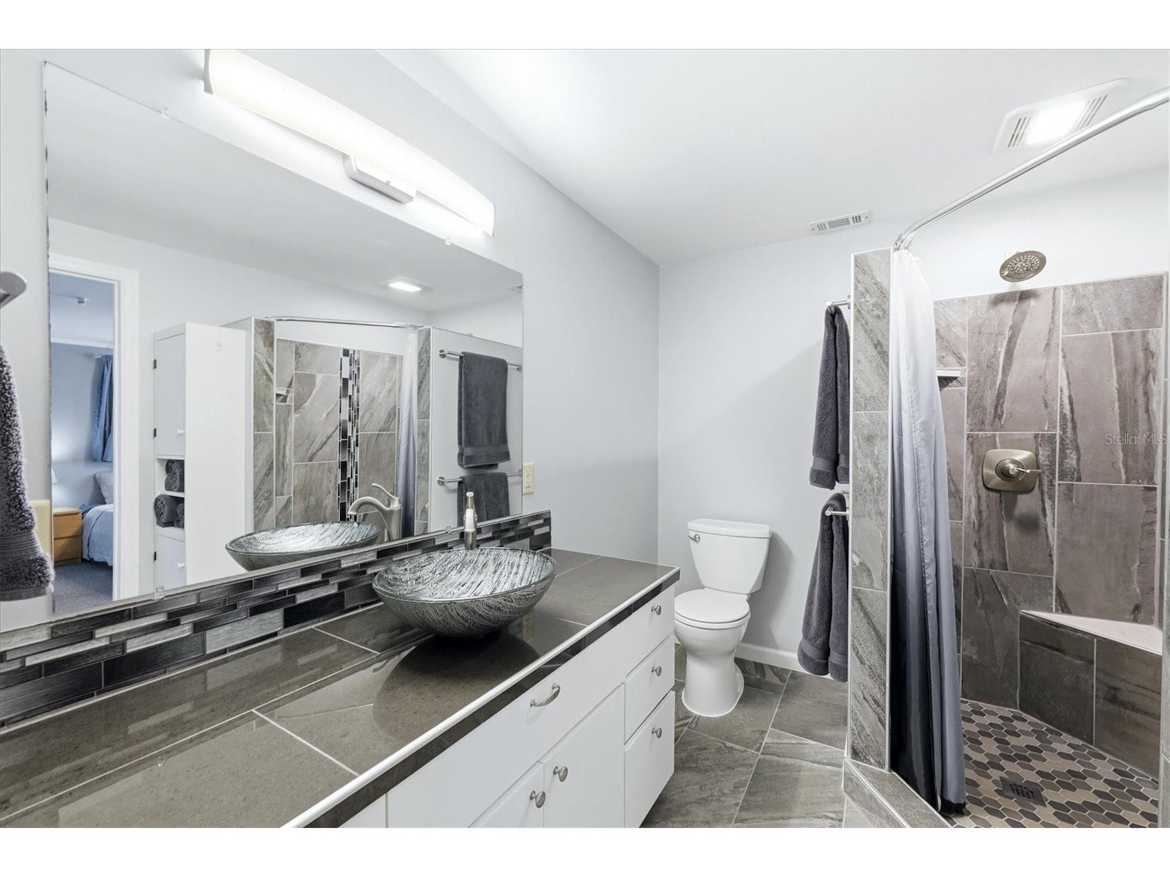 425 Driftwood Road Venice FL 34293 - ORCHID LAKES A4693341 image18