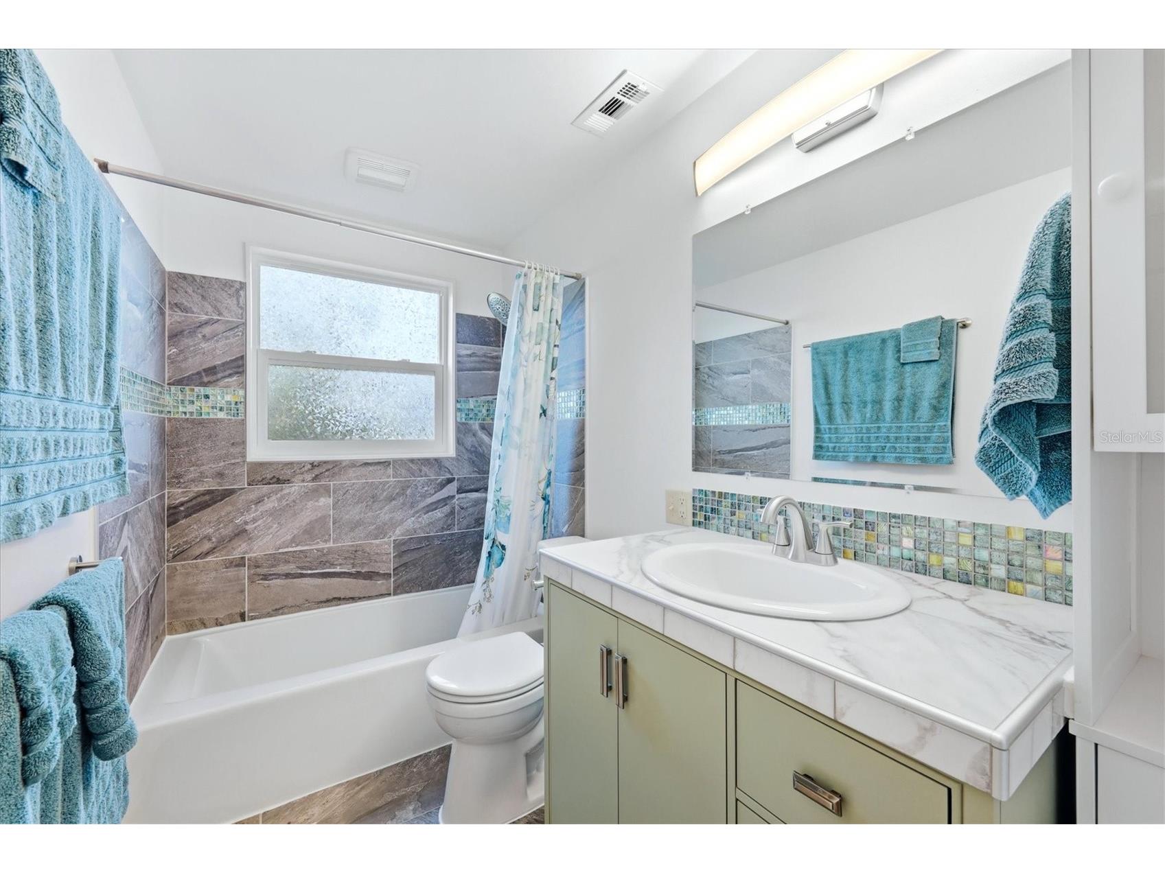 425 Driftwood Road Venice FL 34293 - ORCHID LAKES A4693341 image22