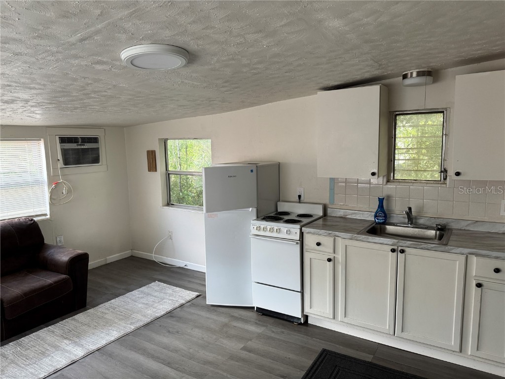 425 E Sessoms Avenue Lake Wales FL 33853 L4957186 image12