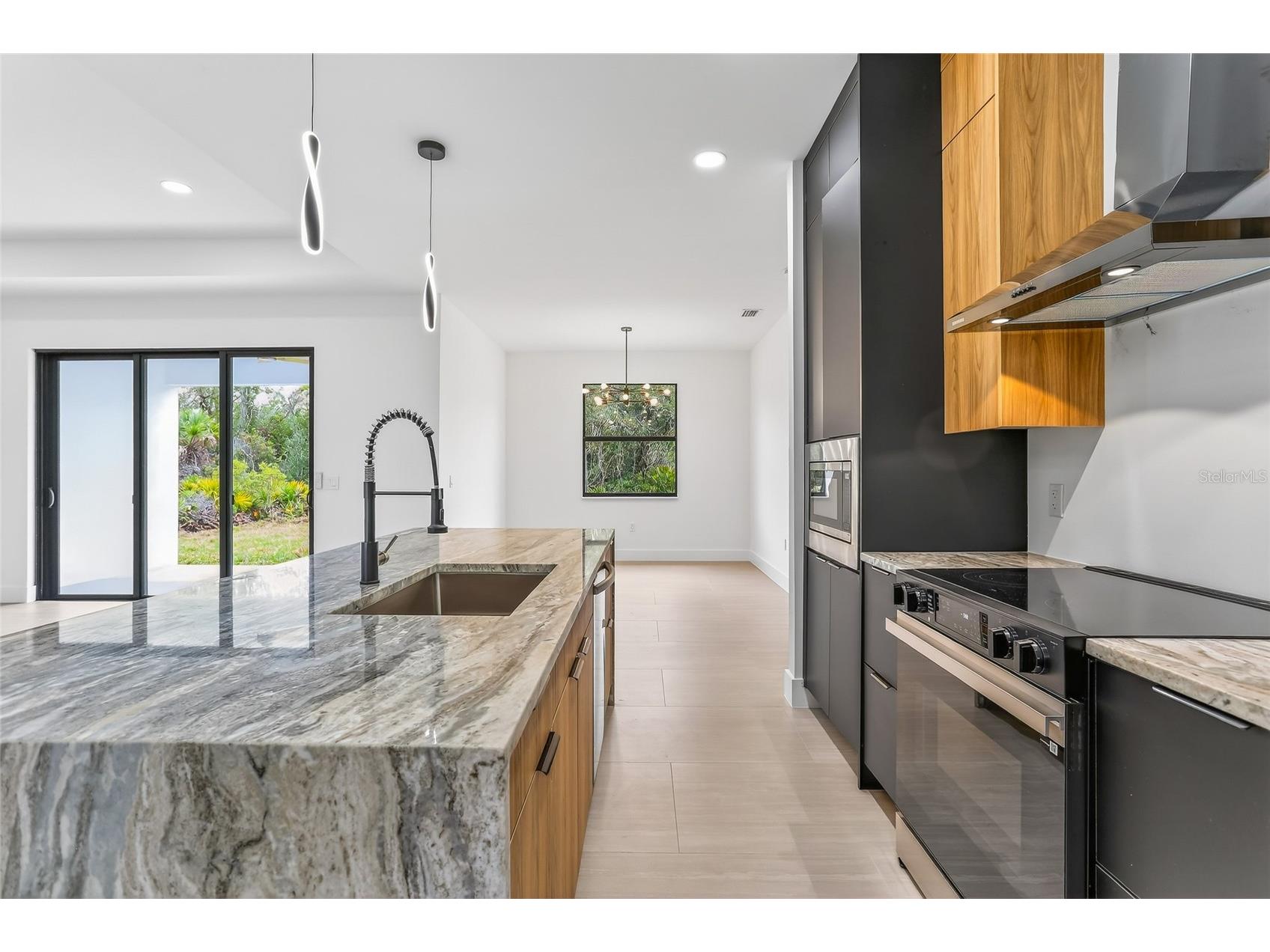 425 Ellington Street Port Charlotte FL 33953 A4686478 image6