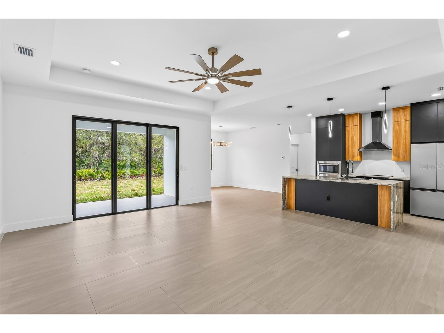 425 Ellington Street Port Charlotte FL 33953 A4686478 image8