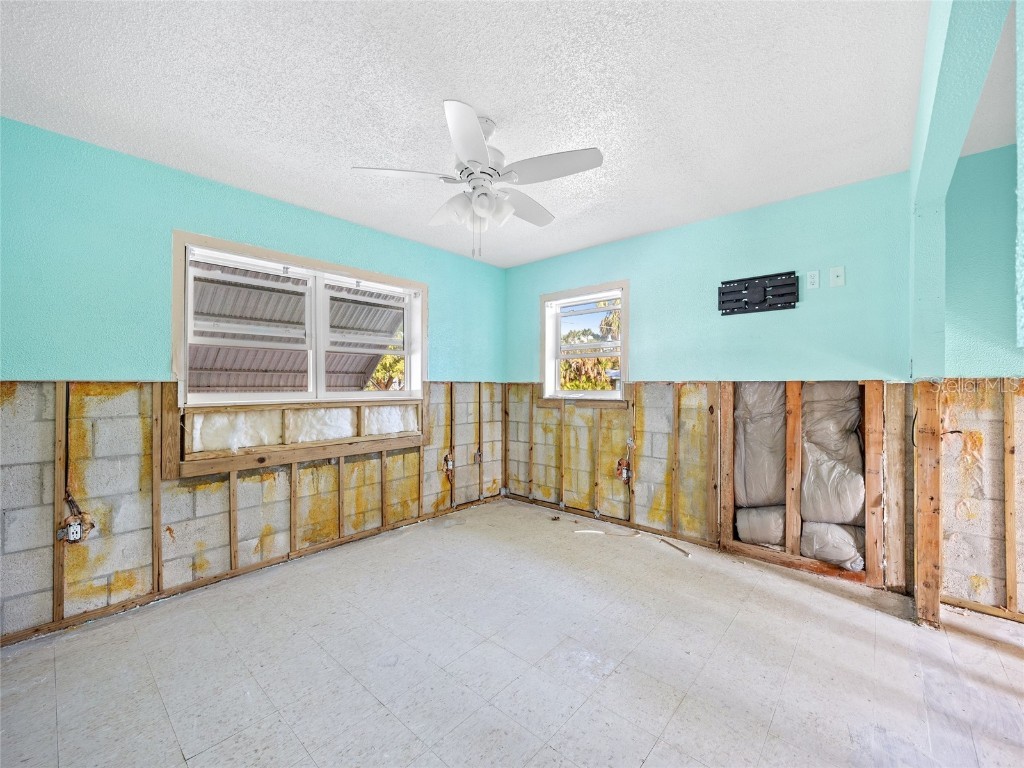 425 Fireball Court Punta Gorda FL 33950 C7504441 image16