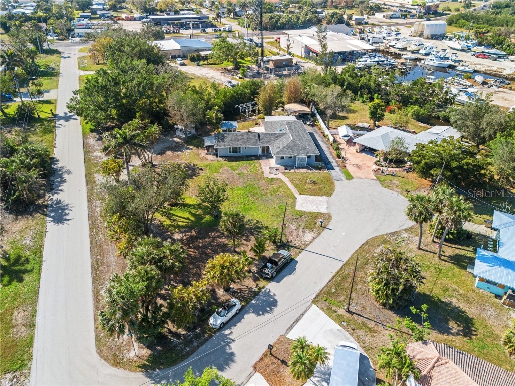 425 Fireball Court Punta Gorda FL 33950 C7504441 image32